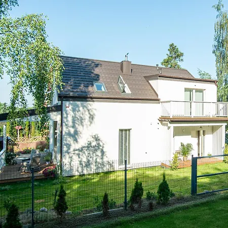 Villa Leo House